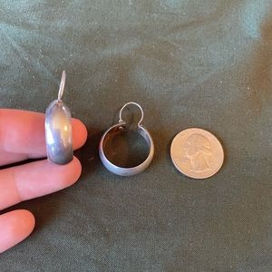 Sterling sliver loop earrings.